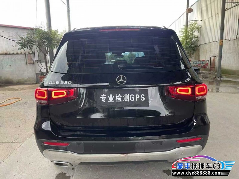 22年奔驰GLB轿车抵押车出售