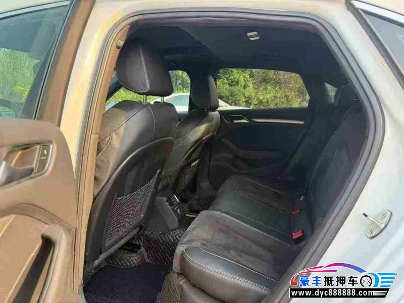 16年奥迪S3轿车抵押车出售