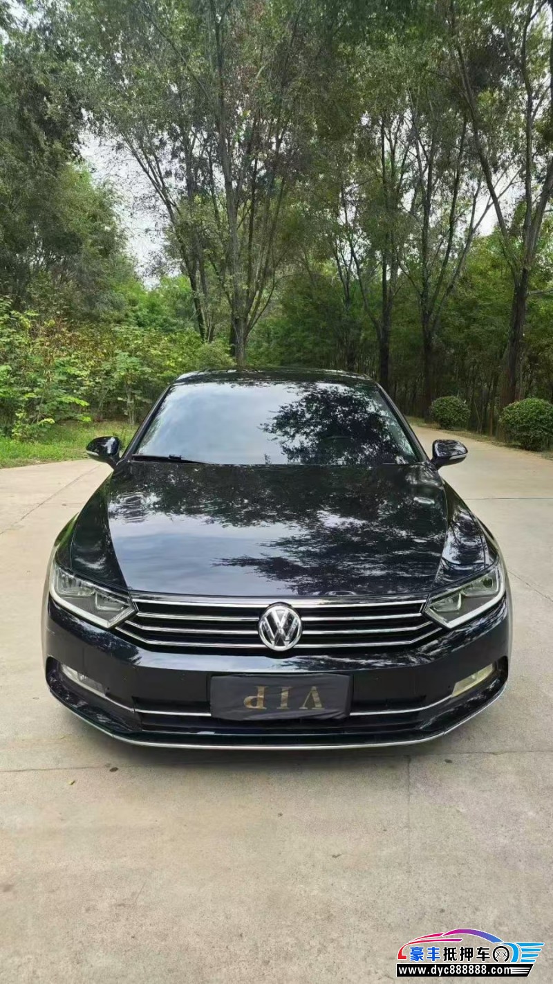 18年大众迈腾轿车抵押车出售