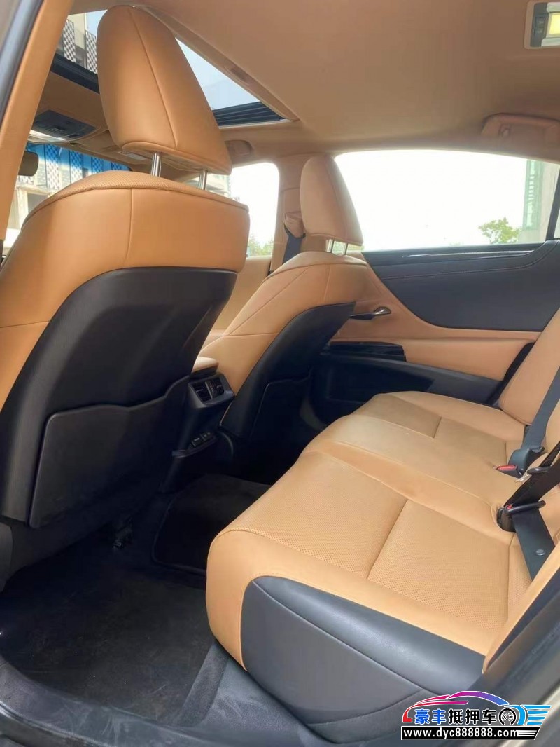 23年雷克萨斯ES轿车抵押车出售