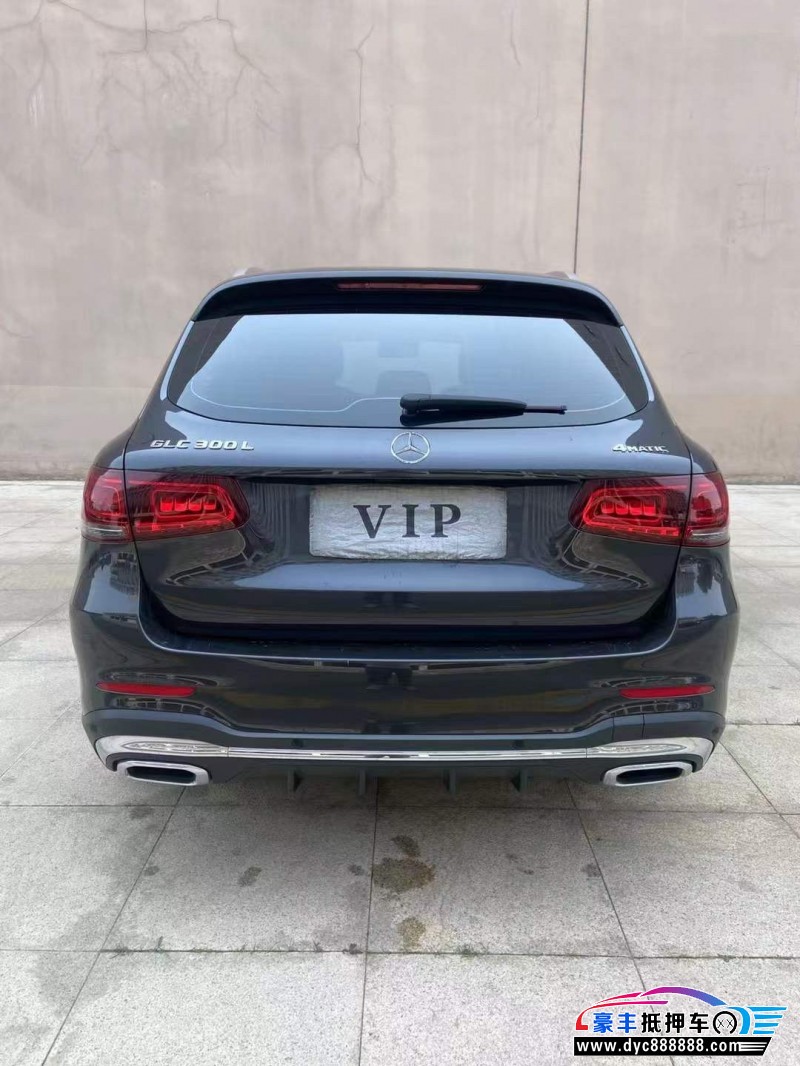 20年奔驰GLC轿车抵押车出售