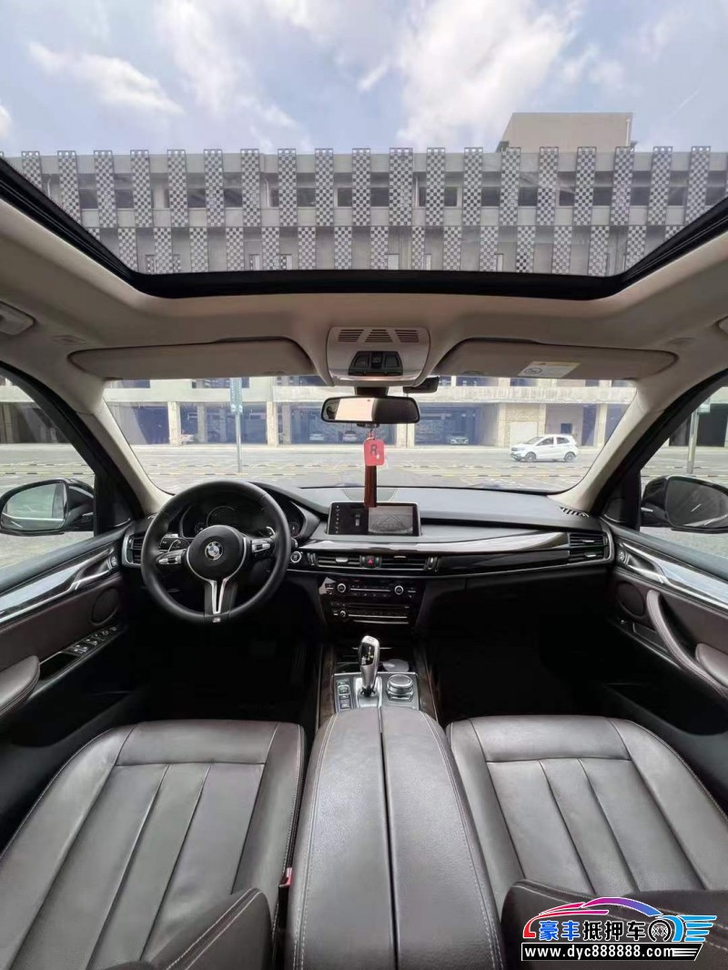 18年宝马X5轿车抵押车出售