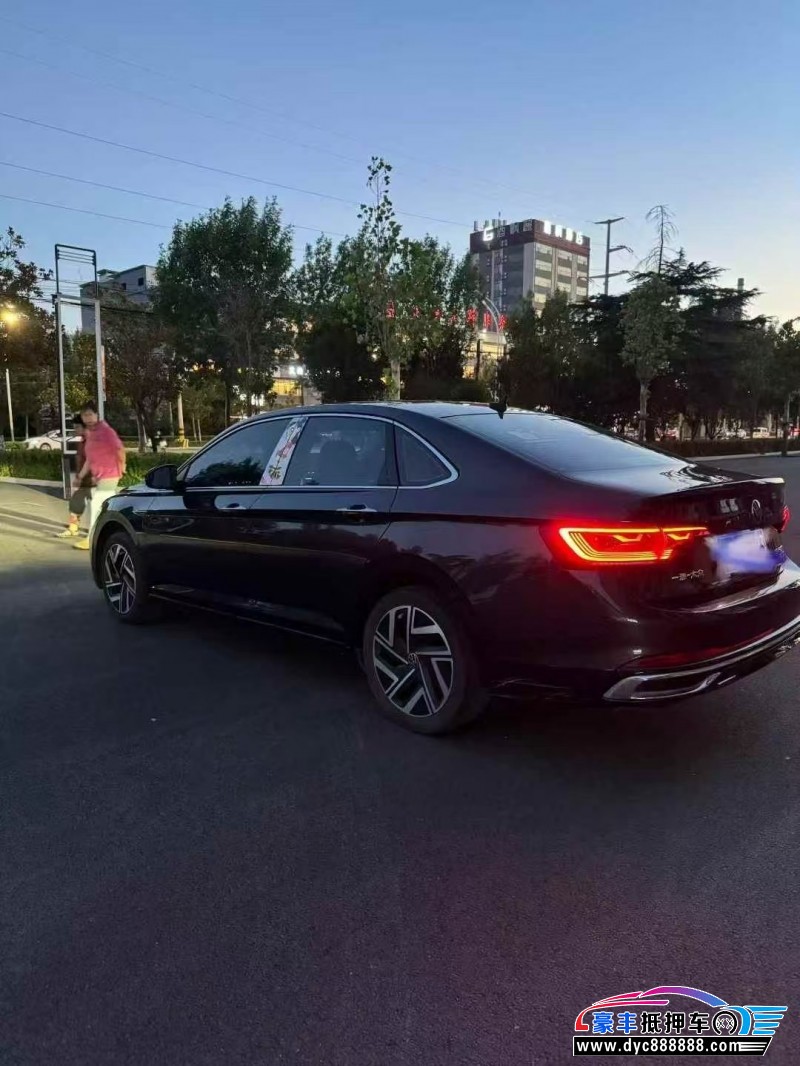 23年大众速腾轿车抵押车出售