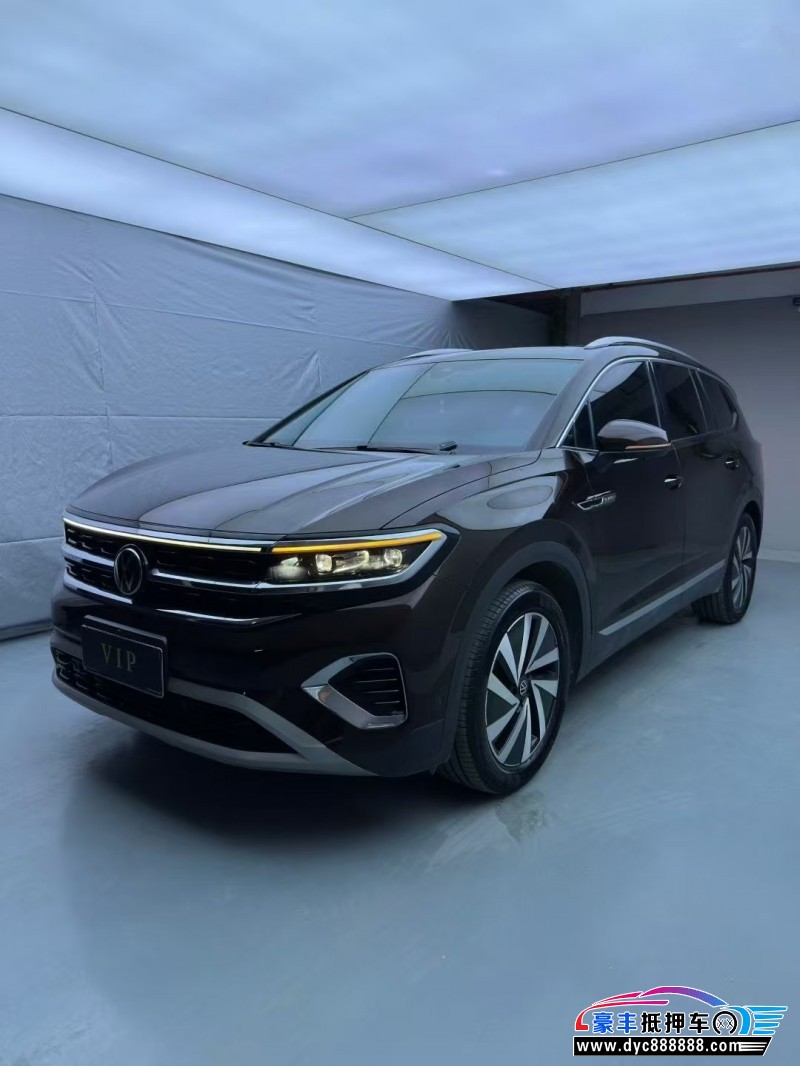 22年大众揽镜轿车抵押车出售