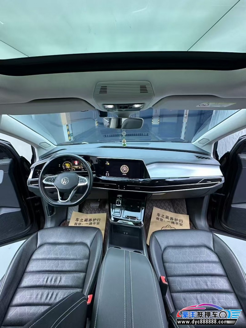 22年大众揽镜轿车抵押车出售