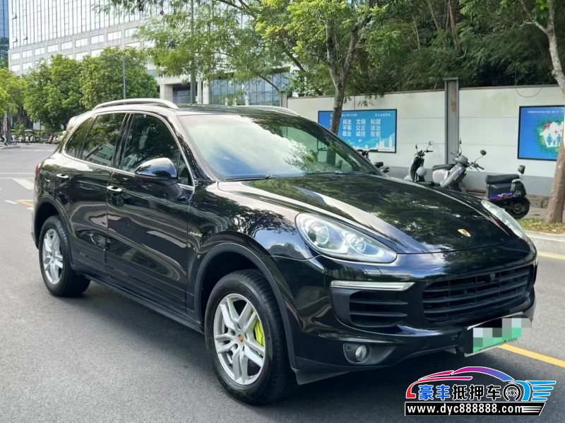 17年保时捷卡宴轿车抵押车出售