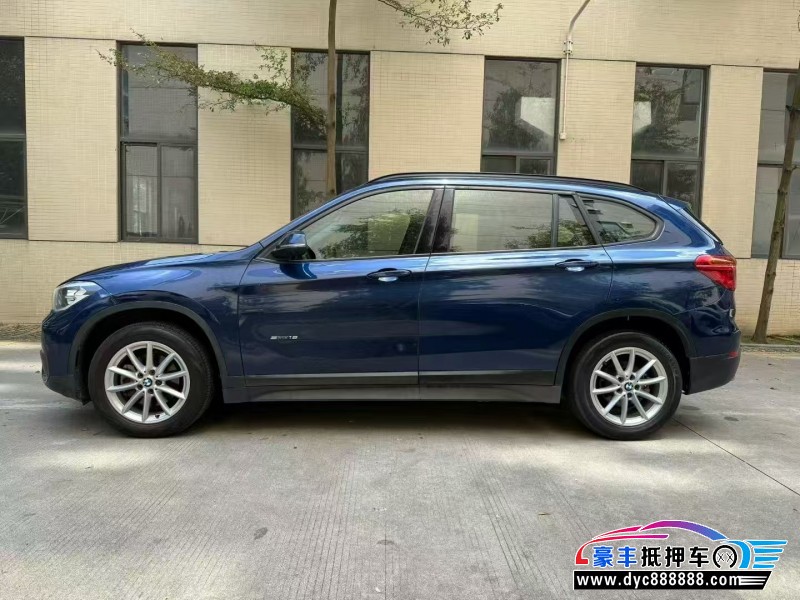 17年宝马X1轿车抵押车出售