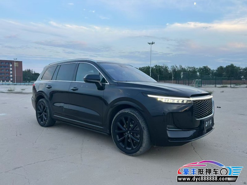 22年理想ONE轿车抵押车出售