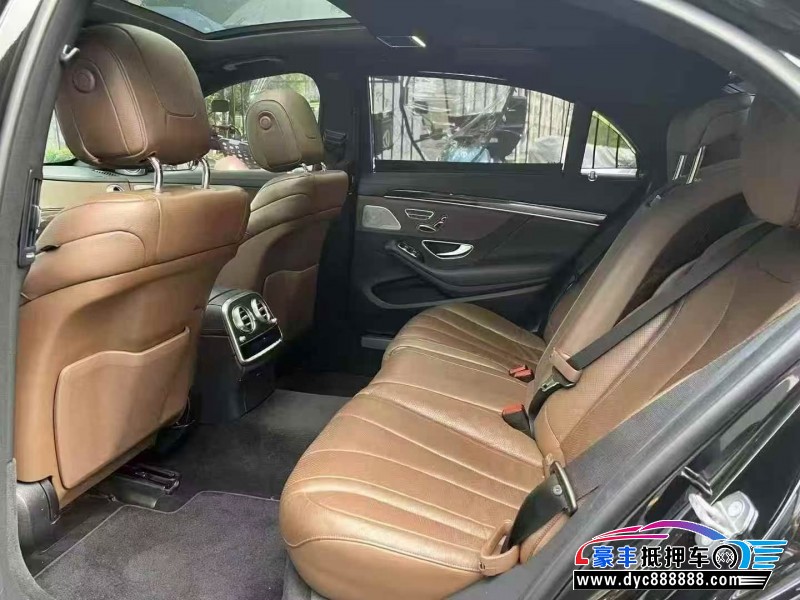 19年奔驰S轿车抵押车出售