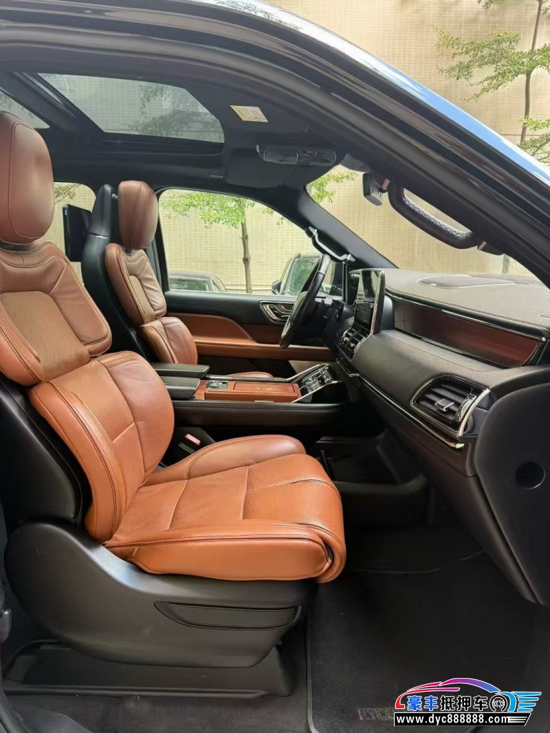 19年林肯领航员轿车抵押车出售