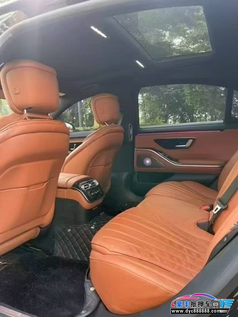 21年奔驰S轿车抵押车出售