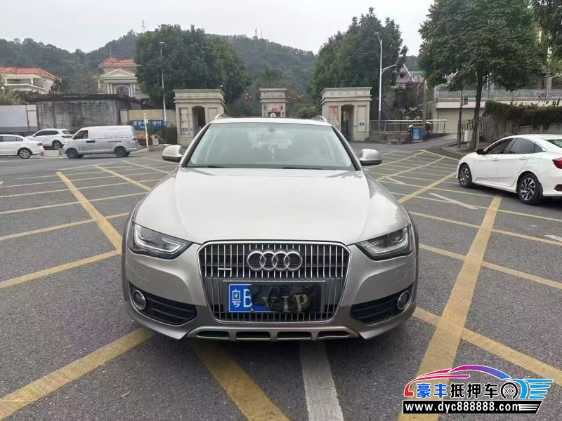 14年奥迪A4L轿车抵押车出售