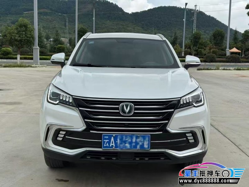 19年长安长安cs85轿车抵押车出售