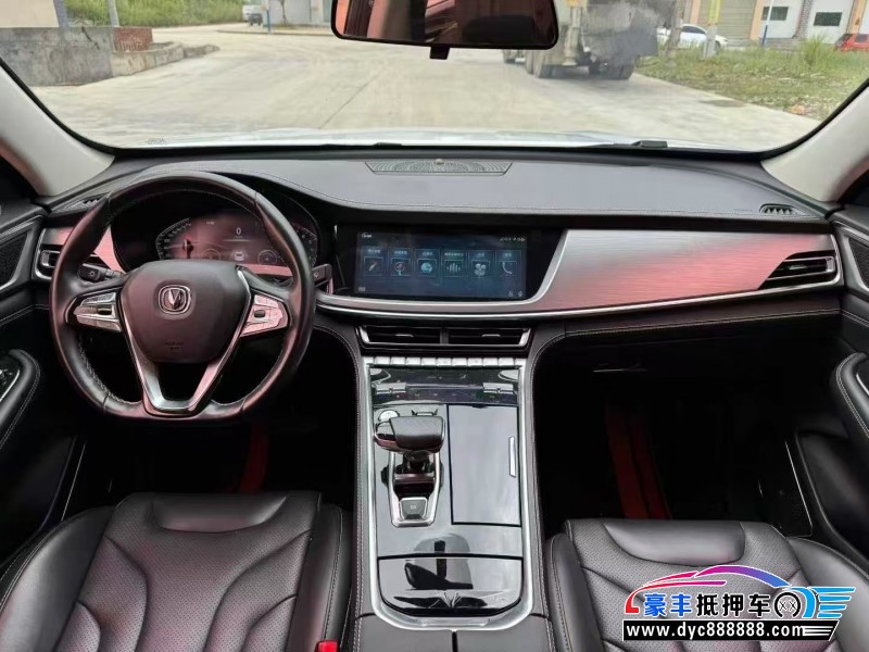 19年长安长安cs85轿车抵押车出售