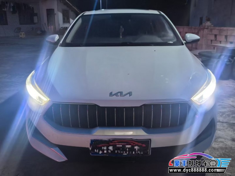 23年起亚K3轿车抵押车出售