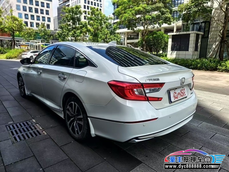 20年本田雅阁轿车抵押车出售