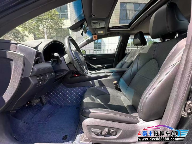 19年丰田亚洲龙轿车抵押车出售