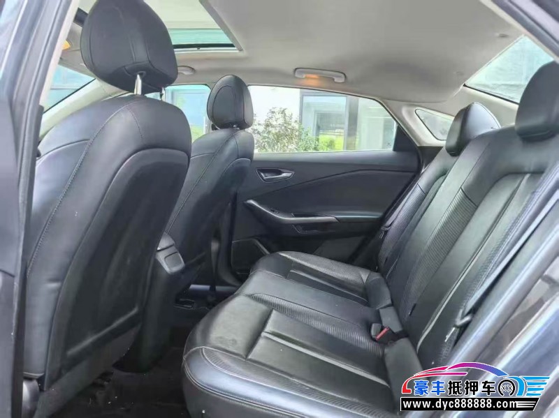 20年现代菲斯塔轿车抵押车出售