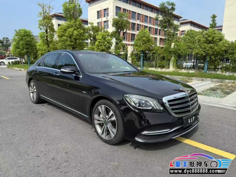 20年奔驰S轿车抵押车出售
