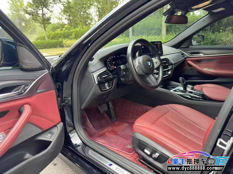 23年宝马5系轿车抵押车出售