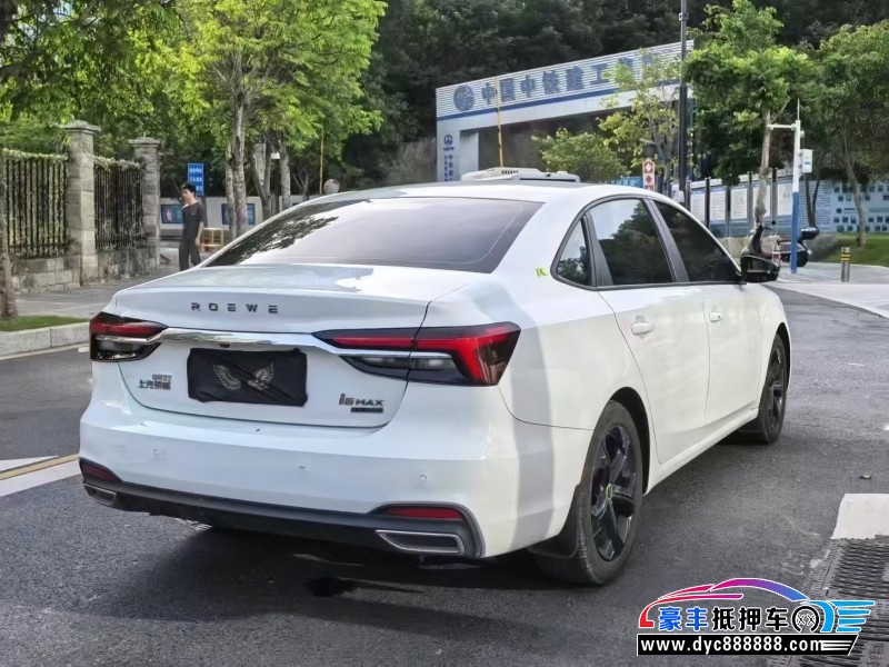 22年荣威i6轿车抵押车出售