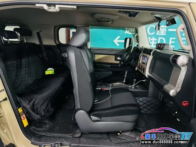 19年丰田FJ 酷路泽轿车抵押车出售