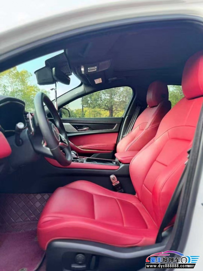 22年捷豹XFL轿车抵押车出售