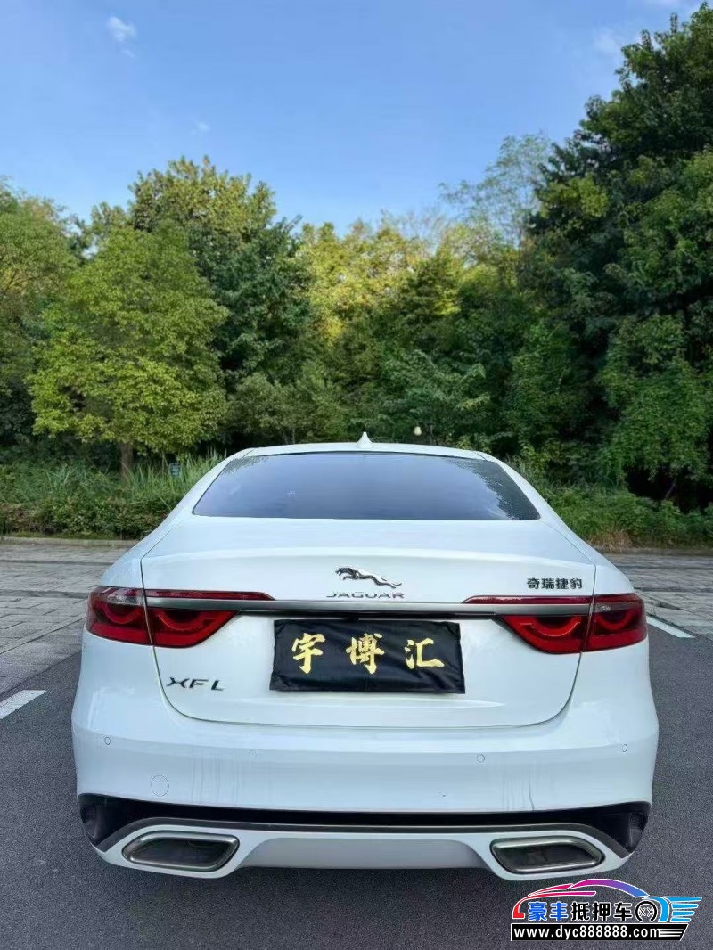 22年捷豹XFL轿车抵押车出售