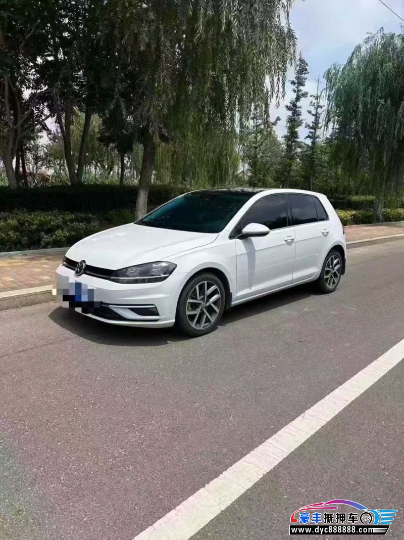 20年大众高尔夫轿车抵押车出售