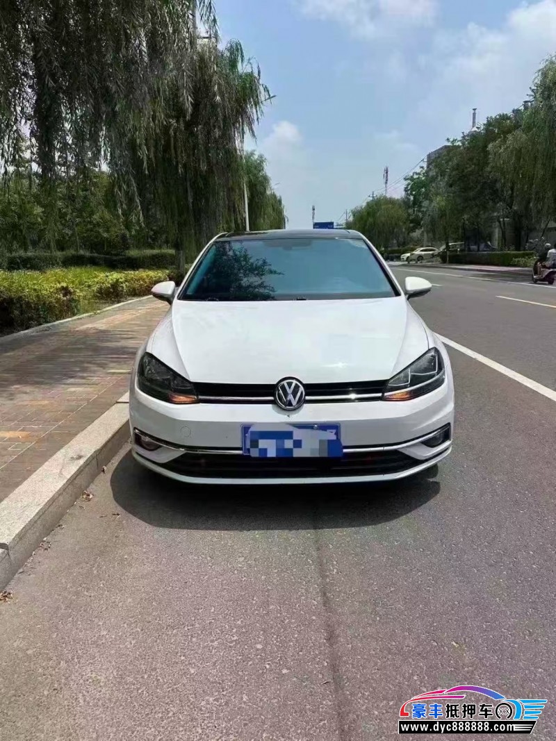 20年大众高尔夫轿车抵押车出售