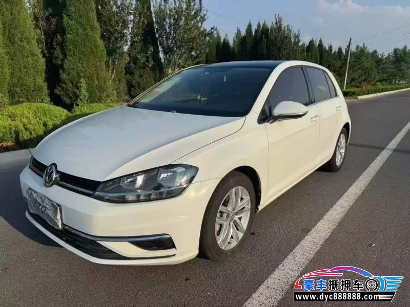 18年大众高尔夫轿车抵押车出售