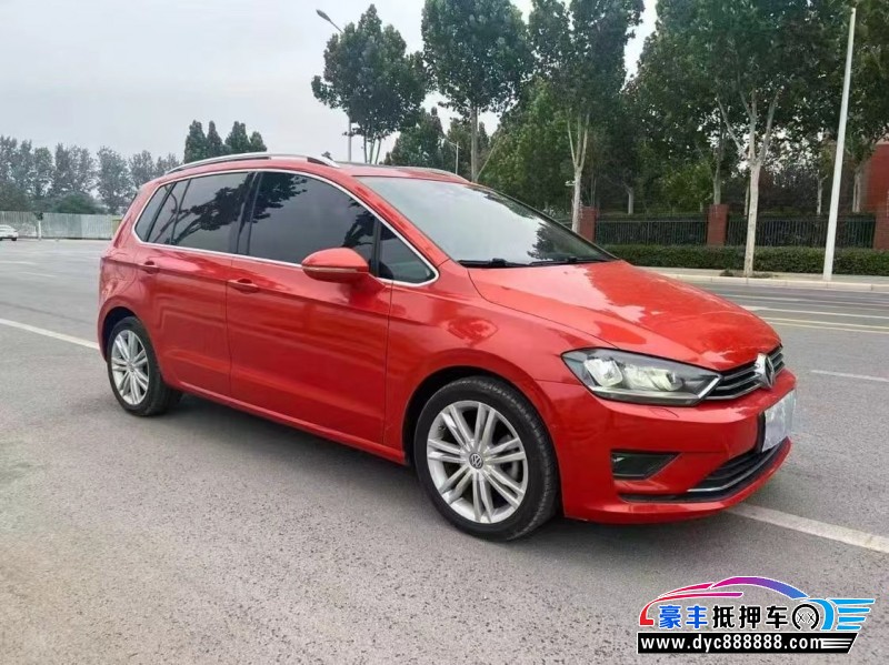 16年大众高尔夫轿车抵押车出售