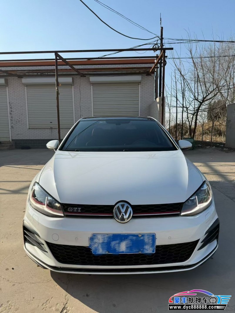 18年大众高尔夫轿车抵押车出售