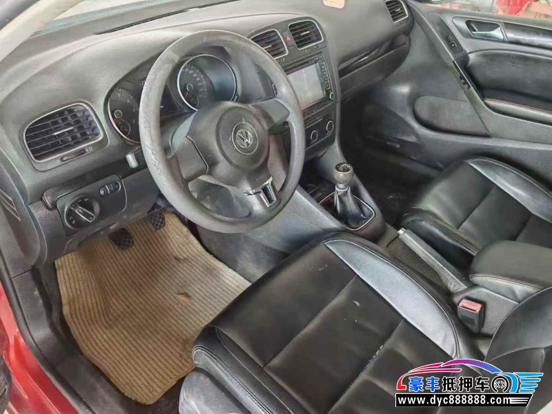 12年大众高尔夫轿车抵押车出售