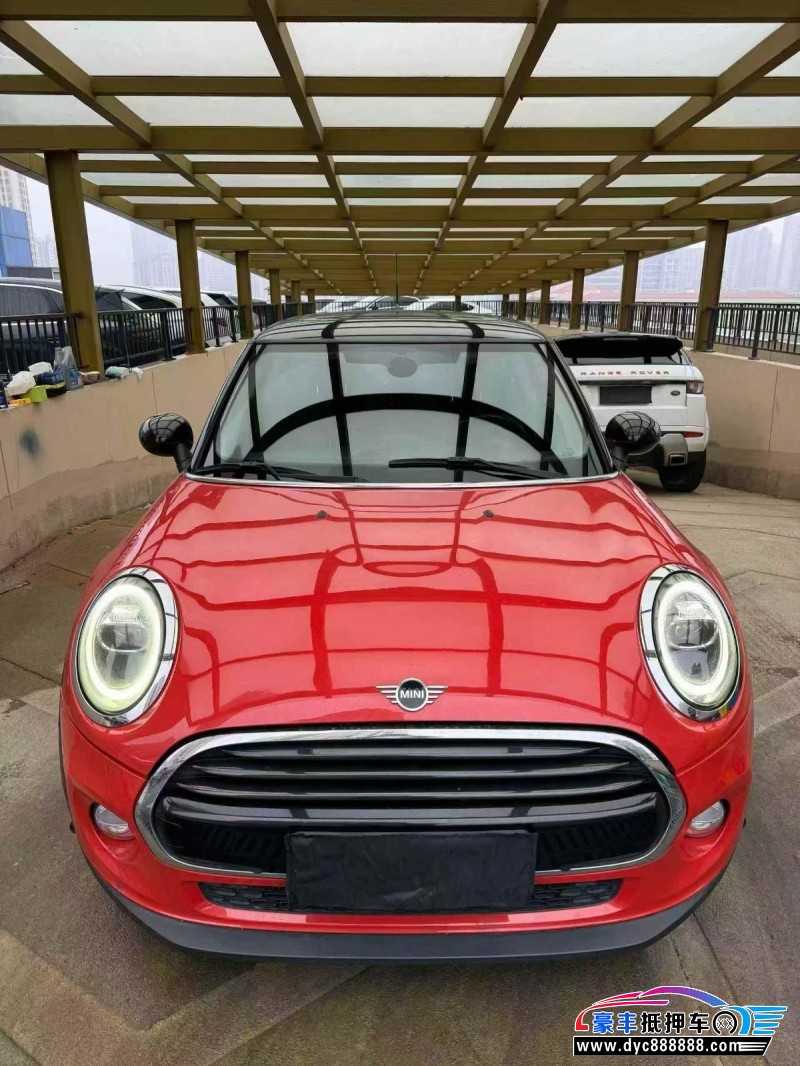 19年宝马MINISUV抵押车出售