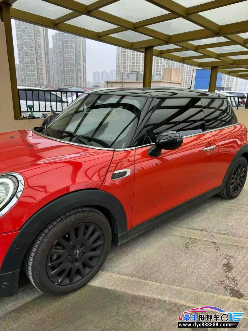 19年宝马MINISUV抵押车出售