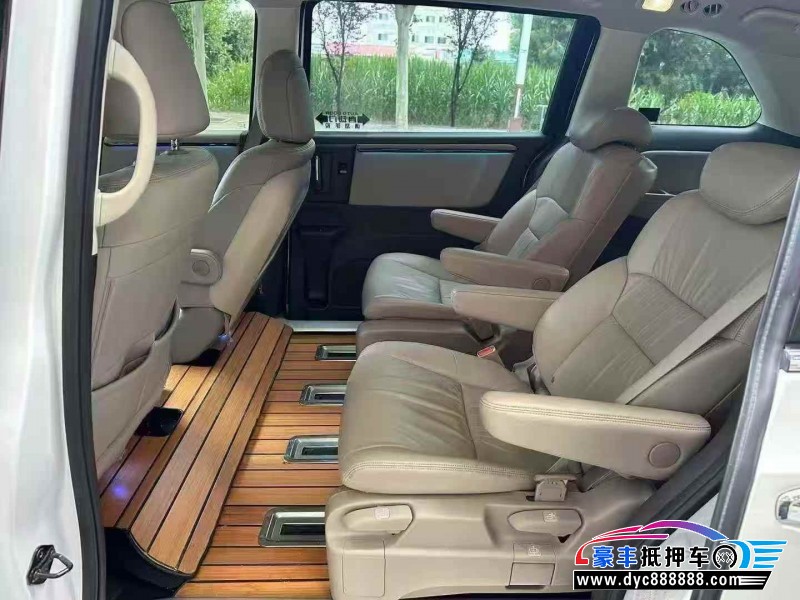 18年本田奥德赛轿车抵押车出售