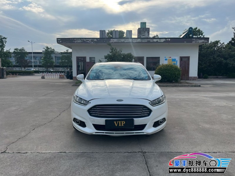 14年福特蒙迪欧轿车抵押车出售