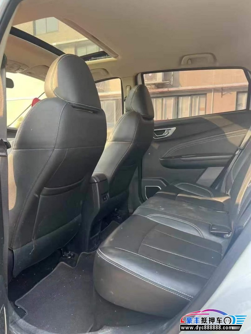 19年吉利远景X3轿车抵押车出售