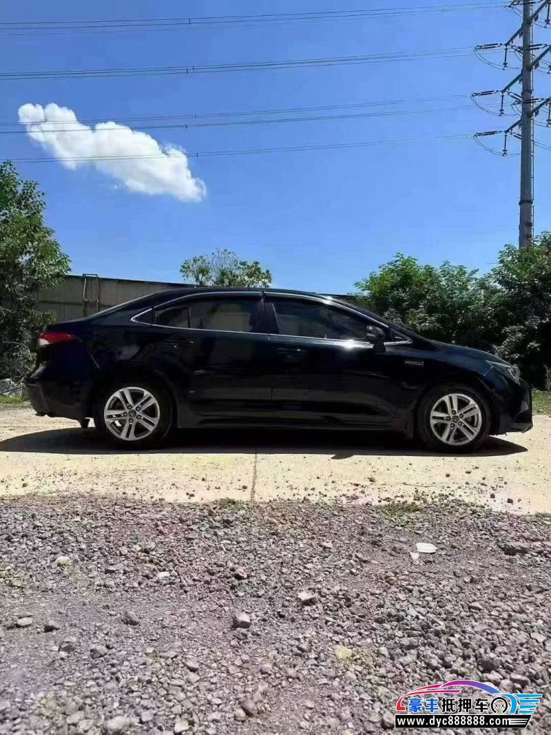 20年丰田雷凌轿车抵押车出售