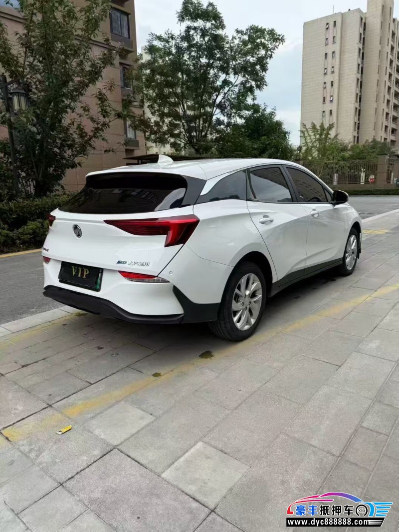 24年别克微蓝轿车抵押车出售