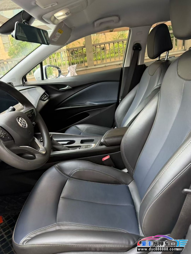 24年别克微蓝轿车抵押车出售