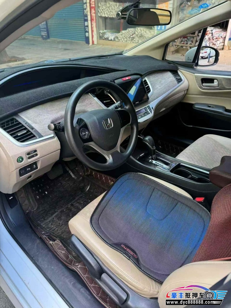 18年本田杰德轿车抵押车出售