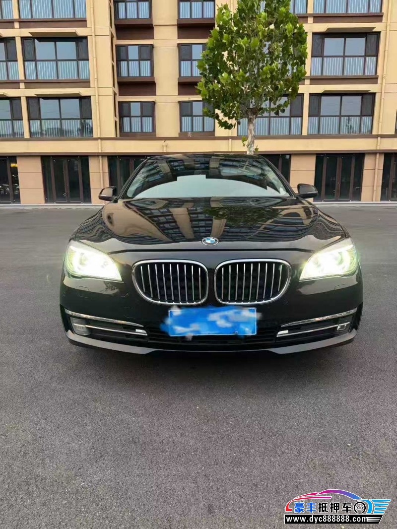 15年宝马7系轿车抵押车出售
