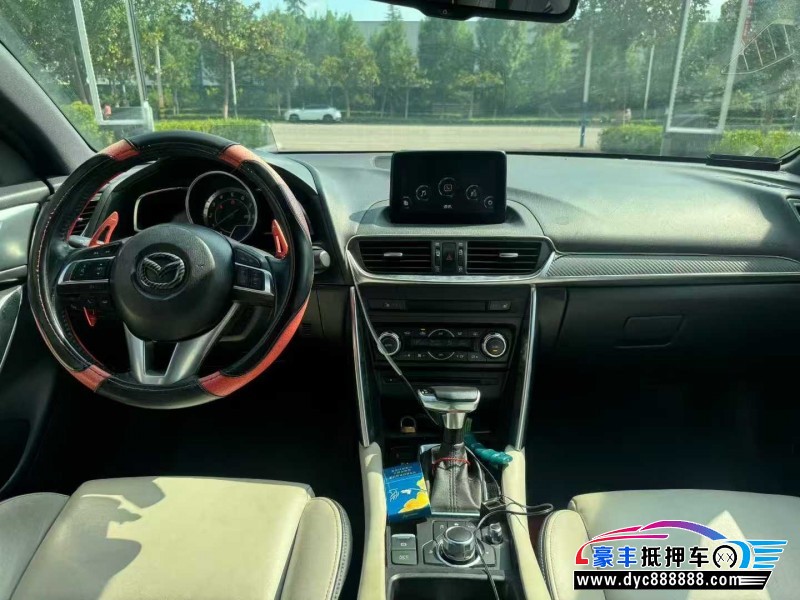 17年马自达CX-4轿车抵押车出售