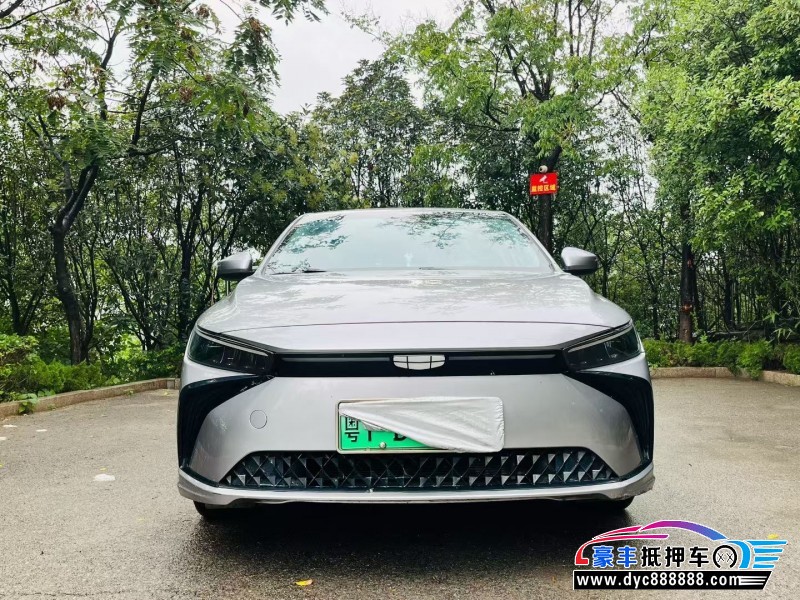 24年吉利几何轿车抵押车出售