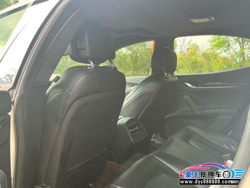 14年玛莎拉蒂Ghibli轿车抵押车出售