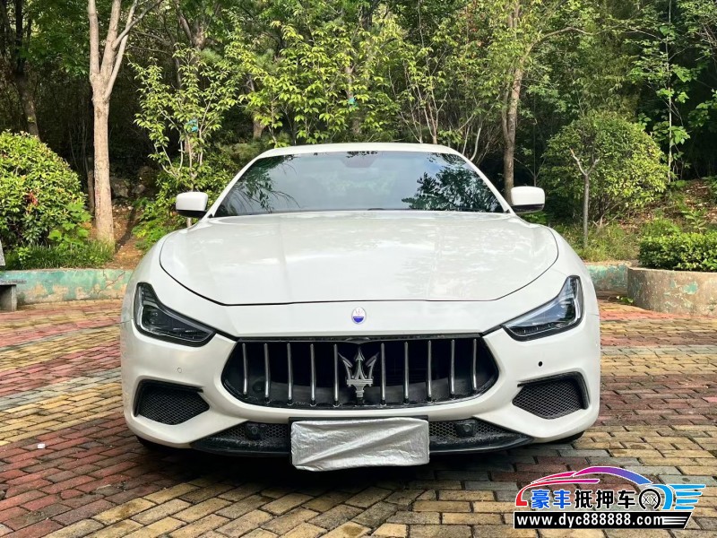 14年玛莎拉蒂Ghibli轿车抵押车出售