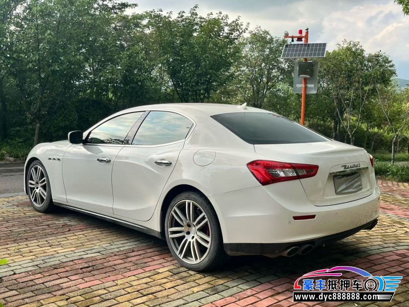 14年玛莎拉蒂Ghibli轿车抵押车出售