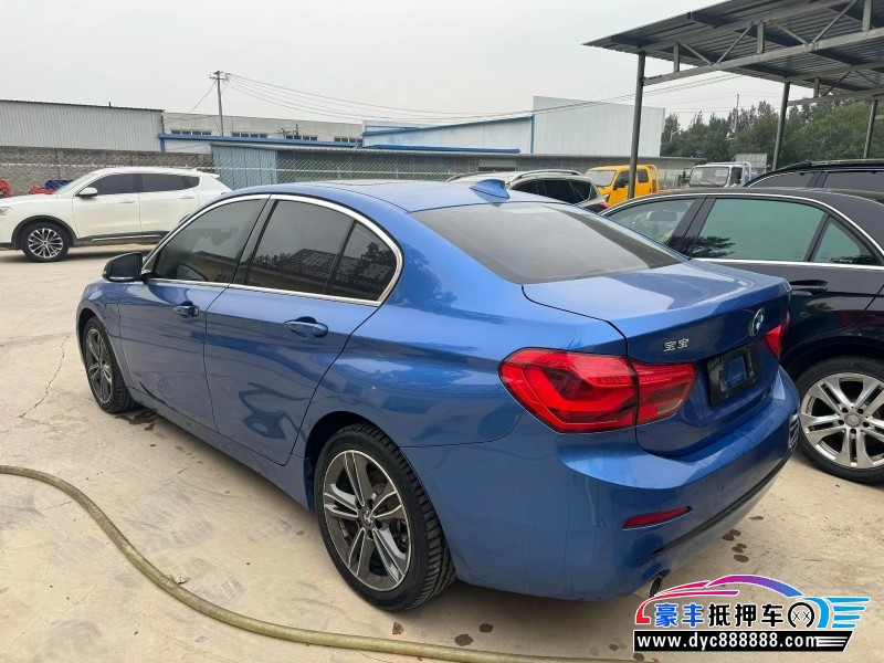 17年宝马1系轿车抵押车出售